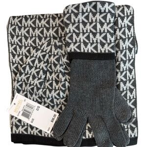 Michael Kors 3Piece Set Gloves, Scarf & Hat MK Logo NWT